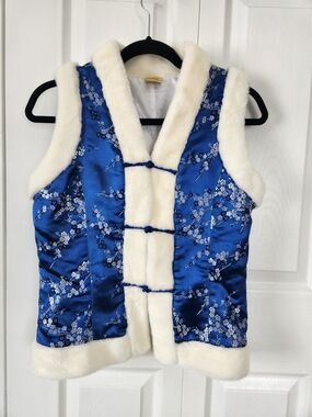 Asian Blue Embroidered Silk Vest with Faux Fur Trim
